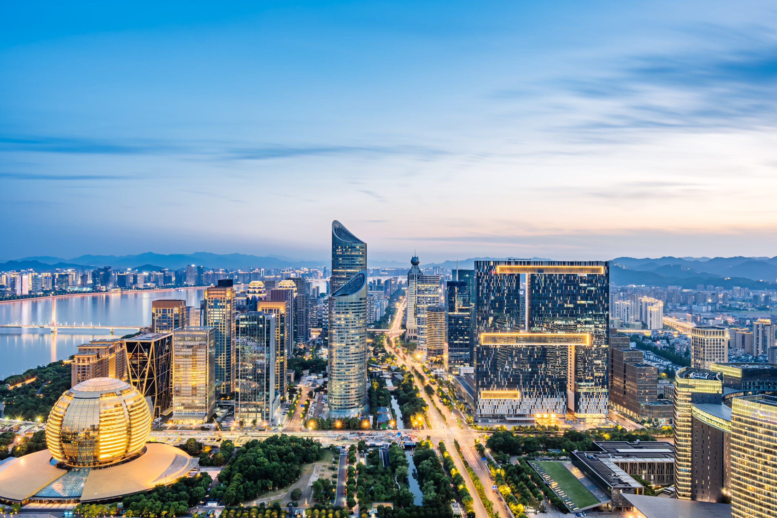 The key to modernizing your commercial lighting sustainably: Bluetooth NLC